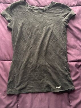 vintage y2k hollister basic black fitted tee
